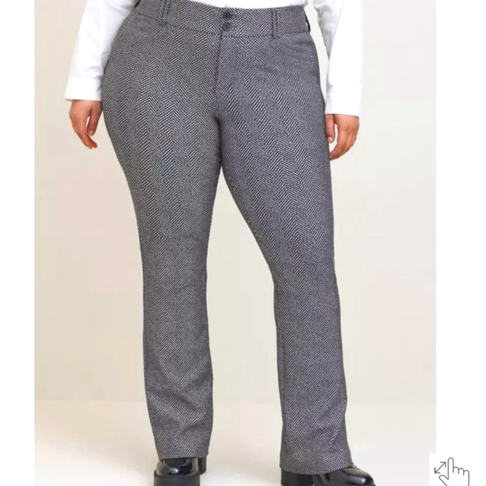 Torrid Studio Trouser Slim Boot Pants 16 1X Herringbone Plaid Black White NWT